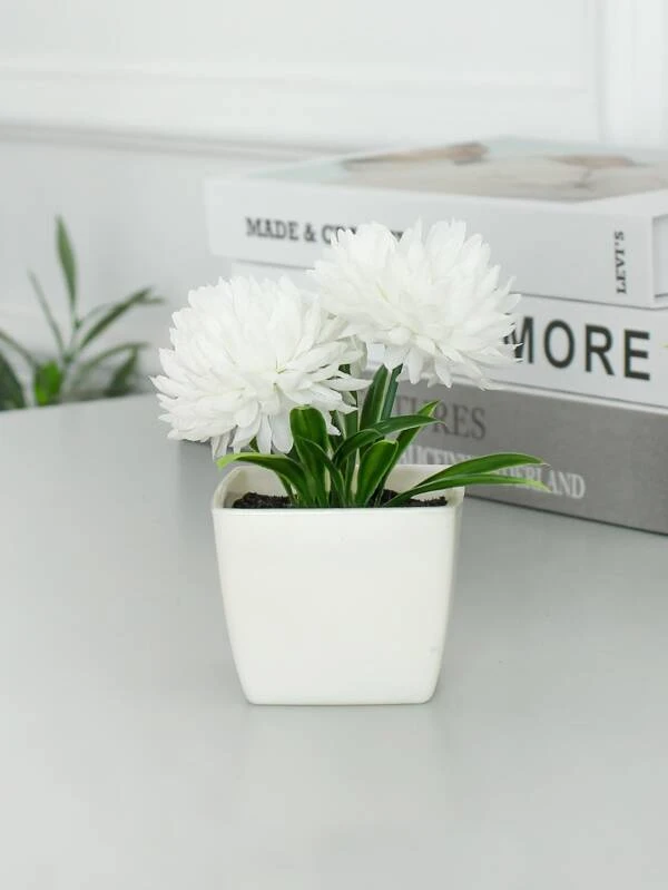 1pc Mini Potted Simulation Daisy Plant Ball - Suitable For Indoor Office Desk, Coffee Table, Bathroom, Bedroom, Home Decor, Garden Plant Stand Decoration White